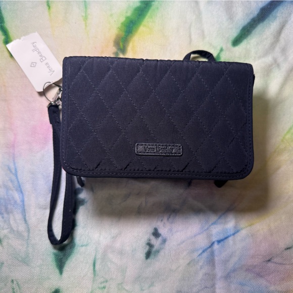 Vera Bradley Handbags - Vera Bradley Lightweight RFID Blocking Crossbody Travel Purse